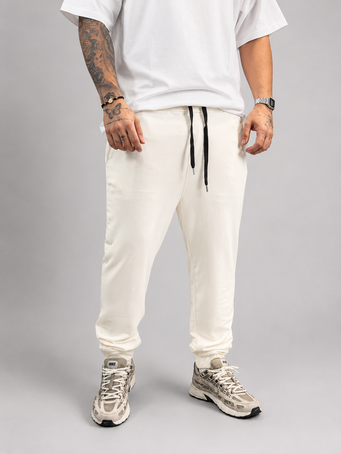 JOGGER ESSENTIAL